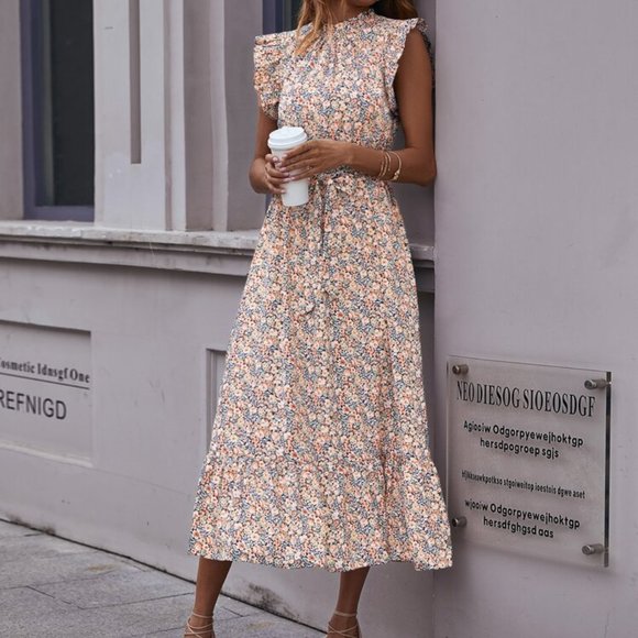 Cutest + Comfortable Summer Dress - Picture 3 of 4